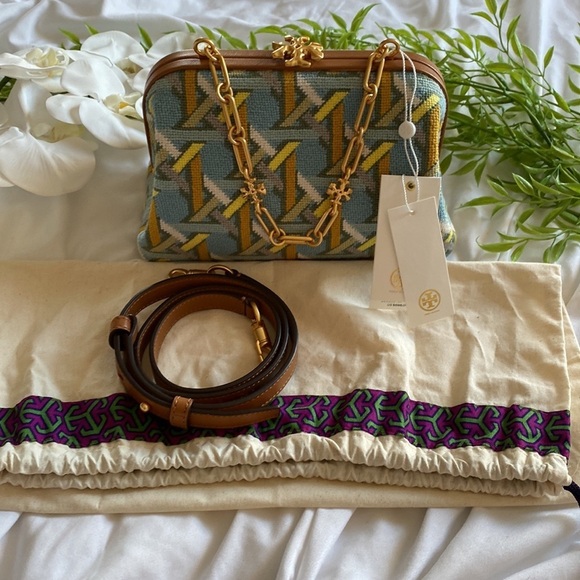 Tory Burch Cleo Basketweave Blue Caning Logo Geo Needlepoint Small Bag - Picture 11 of 15